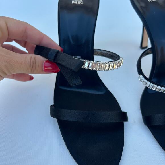 Vera Wang Rhinestone Bow Mules Strappy Heels Satin Black Box 38.5 Size 8.5 - Picture 6 of 11